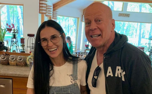 Demi Moore se mudó con su exesposo Bruce Willis para cuidarlo tras el diagnóstico de demencia