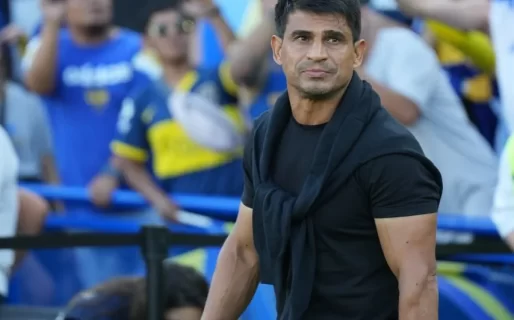 Internaron de urgencia al DT de Boca, Hugo Ibarra