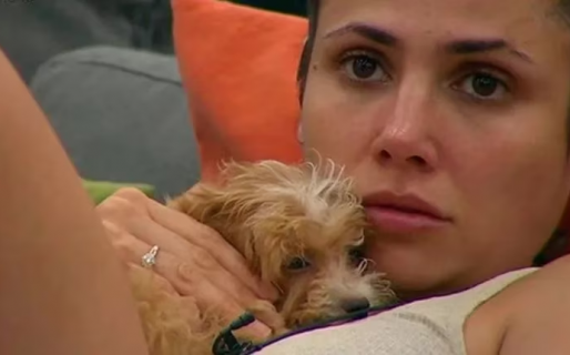 Romina reveló que Caramelo no vive con ella y explicó dónde está el cachorro