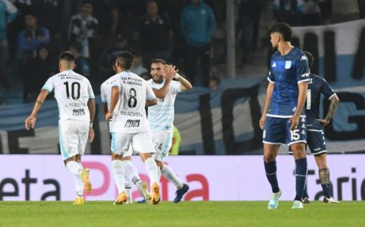 Atlético Tucumán goleó 3-1 a Racing en el Cilindro