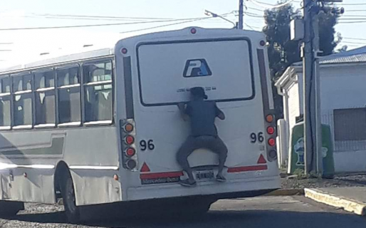 ¿No tenía saldo en la SUBE? La arriesgada acción de un comodorense para «viajar gratis»