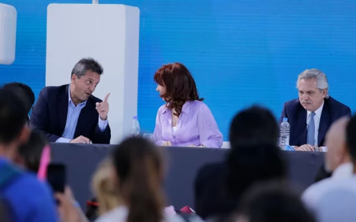 El kirchnerismo aísla a Alberto Fernández y se consolida la alianza entre Cristina Kirchner y Sergio Massa