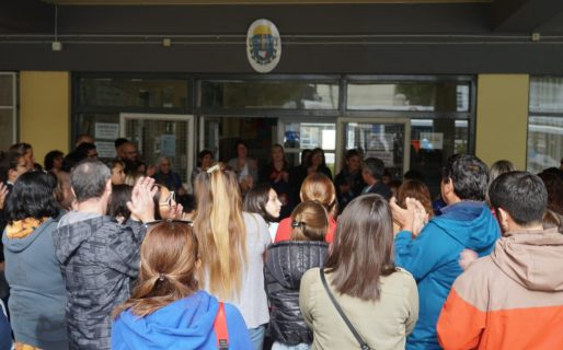 Padres de la Escuela N°1 piden por la reincorporación del Director