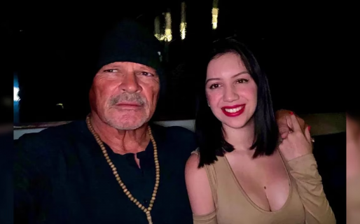 Delfina Wagner y Alfa prendieron fuego la pista, se les descontrolaron las manos y los seguidores los destrozaron: “El abuelo”