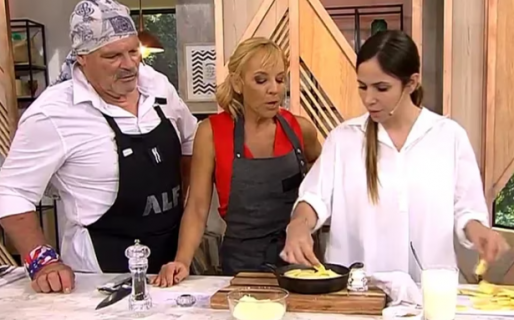 Alfa volvió a cocinar con Romina Uhrig, intentó darle un beso y se enojó en vivo