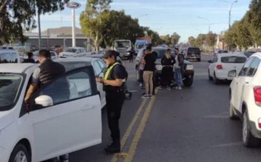 Cinco vehículos protagonizaron un choque en cadena en cercanías al Liceo