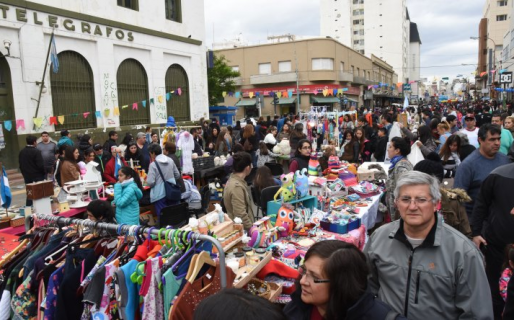 La crisis y el estancamiento económico acorrala a la clase media argentina