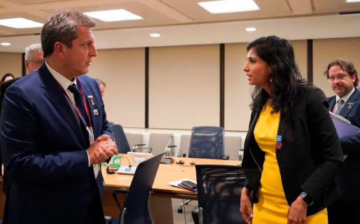 El Gobierno incumplió otra meta del acuerdo con el FMI: ya imprimió 80% más pesos que los permitidos