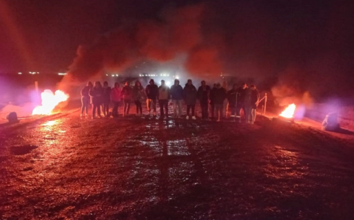 Bloqueo total: Vecinos de Añelo cortan rutas centrales a Vaca Muerta
