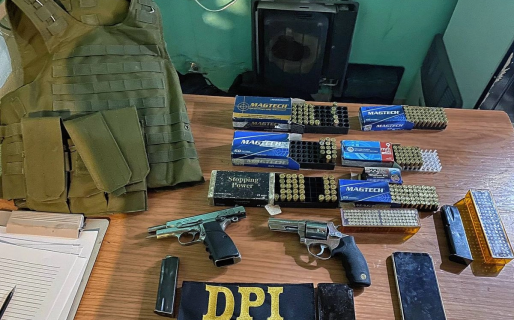 La DPI realizó seis allanamientos en la ciudad: secuestró armas, municiones y una granada de mano