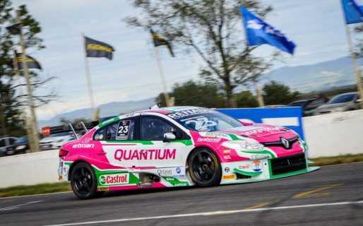El piloto radatilense “Nacho” Montenegro se lució en Rosario en el TC 2000