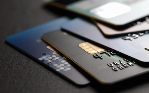 Aumentan los límites para comprar con tarjetas de crédito: de cuánto será la suba