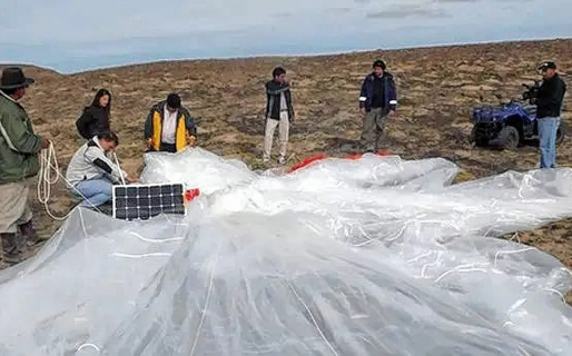 Un globo meteorológico de la NASA cayó en Santa Cruz