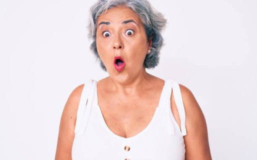 Subió una foto en ropa interior y su suegra le respondió: “Con razón…”