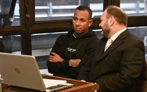 La defensa de Sebastián Villa pidió que sea absuelto en el juicio por violencia de genero