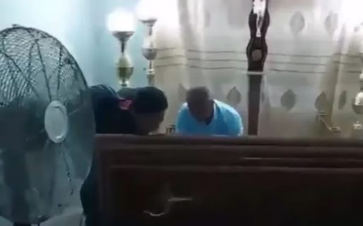 La dieron por muerta, pero cuando la estaban velando se despertó: “Golpeaba el ataúd con la mano”