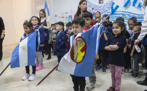 La Escuela Municipal celebró el acto por el Día de la Bandera