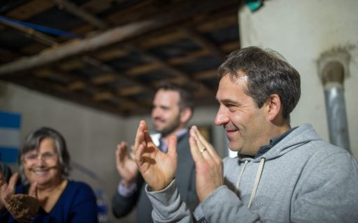 Luque visitó Esquel y destacó el rol de los vecinalistas locales