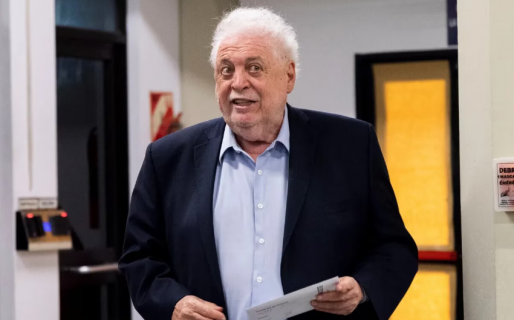 La Justicia citó a indagatoria a Ginés González García y otros funcionarios por el Vacunatorio VIP