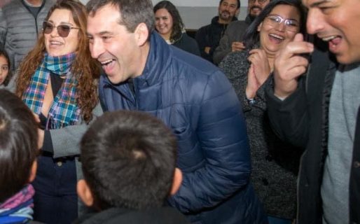 Luque recorrió las escuelas de Sarmiento: “La remediación educativa en todo Chubut es urgente”