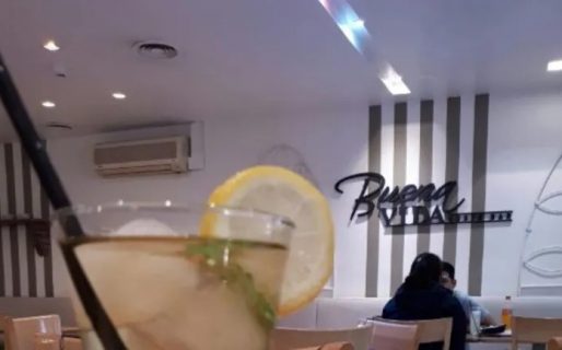 Comodoro: Le cobraron la comida que sobró, reclamó y el mozo lo invitó a pelear