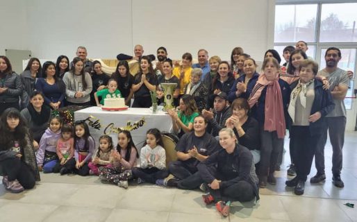 Colectividades y solidaridad: ACARA organiza una campaña para juntar ropa de abrigo