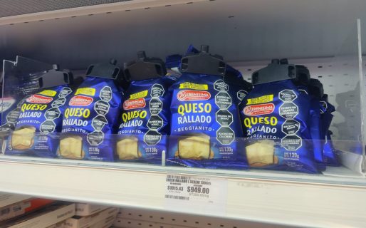El queso rallado a mil pesos y con seguridad extra