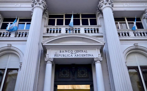 A pesar de que la tasa subió al 97%, la colocación de los plazos fijos se redujo en mayo