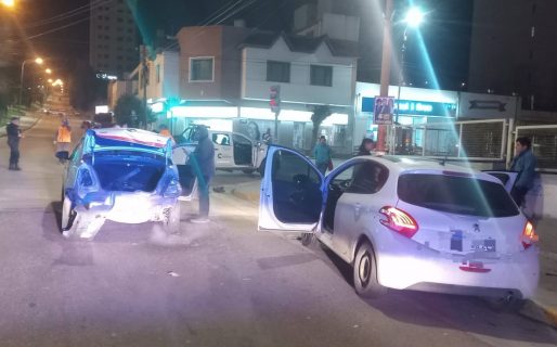 Choque en pleno centro de Comodoro: conducía con 1.78 de alcohol en sangre