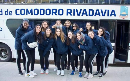 Las Panteras llegaron a Comodoro Rivadavia para enfrentarse a Perú