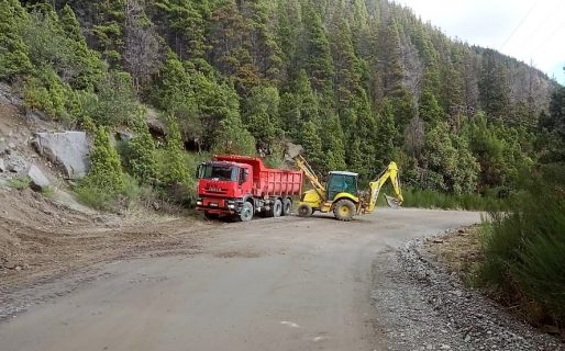 Piden circular con precaución ante las calzadas con barro y banquinas húmedas