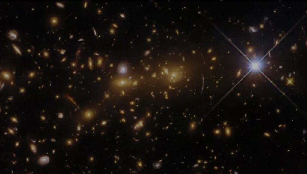 El Telescopio Hubble de la NASA capturó a un “monstruo cósmico” que ...