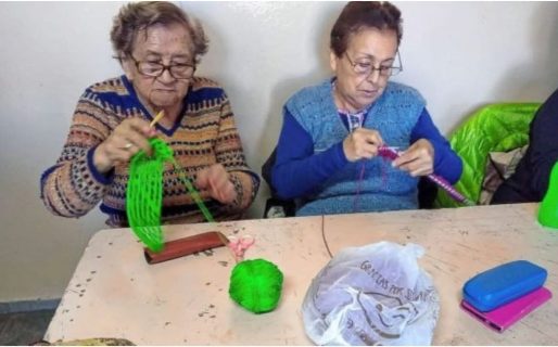 Grupo de abuelas de Standard Norte, un ejemplo de contención y unidad: «Somos muy compañeras, muy unidas»