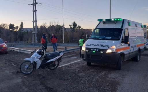 Hubo dos choques simultáneos entre motocicletas y autos
