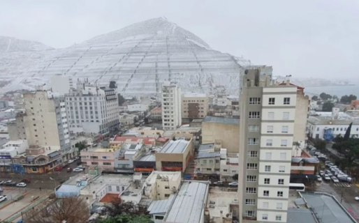 Tras una de las semanas más frías de este invierno Comodoro amaneció nevado