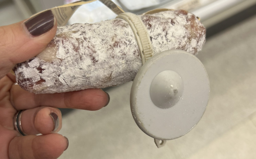 Le pusieron alarma al salamín y lo tomó como un síntoma de la crisis: “Así estamos”