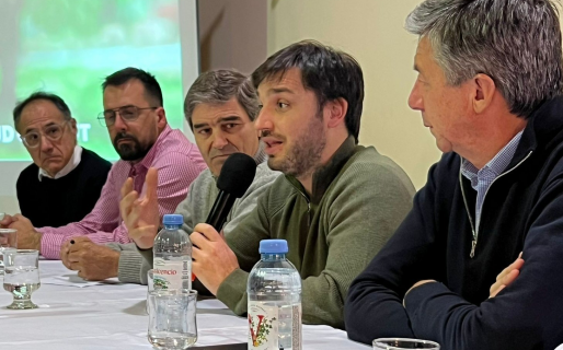 <strong>Torres presentó su Plan de Salud junto a Sergio Wisky y Fernán Quirós</strong>