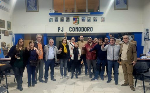 Petrakosky de cara a las PASO: “Tenemos una linda recepción por parte de los vecinos de Chubut”