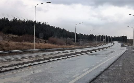 Piden precaución para circular por rutas ante  calzada húmeda