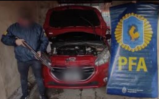 Desbarataron una banda que vendía autos robados y recaudó casi 40 millones de pesos