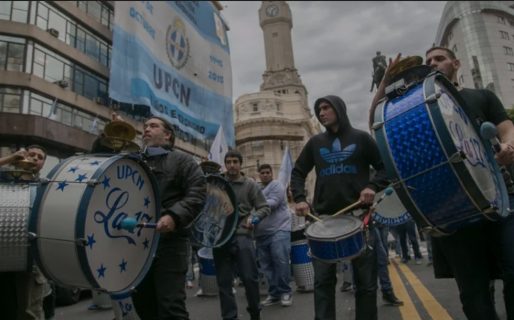 El FMI pidió “limitar” los salarios públicos para bajar el gasto: qué hizo el Gobierno hasta ahora