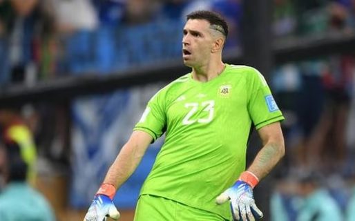 Emiliano Martínez y un duro mensaje contra la FIFA por la norma ‘anti Dibu’: «Se acordaron tarde»