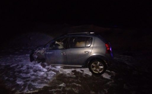 Choque con lesionados: una pareja y una bebé de dos días fueron trasladados al nosocomio local