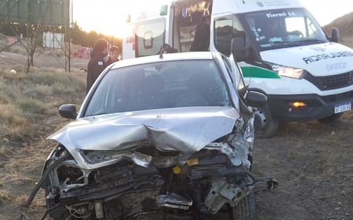 Un hombre hospitalizado a raíz de fuerte accidente