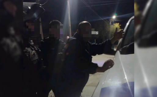 Un hombre apuñaló en el rostro a un joven de 20 años, que quedó gravemente herido