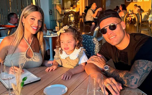 La esposa de Lautaro Martínez fue muy criticada en las redes por la primera foto que subió apenas fue mamá