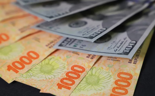 Dólar hoy en vivo: la cotización libre sube a 608 pesos y marca un nuevo máximo