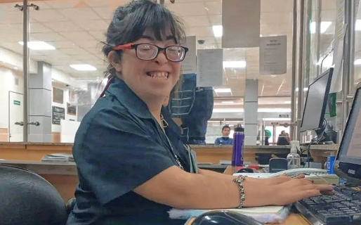 Alumnos de la Escuela de Formación Integral Nº 521 empezarán con sus pasantías laborales en comercios de la ciudad