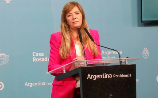 El oficialismo profundiza la polarización con Milei: “Es ignorante, sus políticas nos llevarían a la ruina”