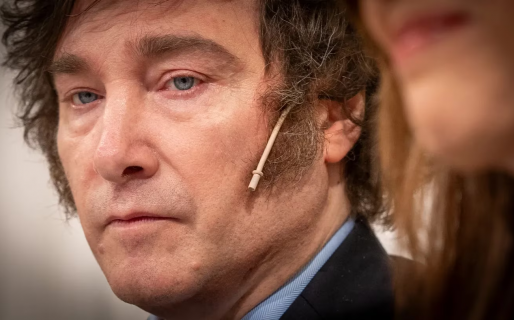 Hechos desconocidos de Milei: un padre violento, la pelea con su único amigo y 15 navidades solo con su perro